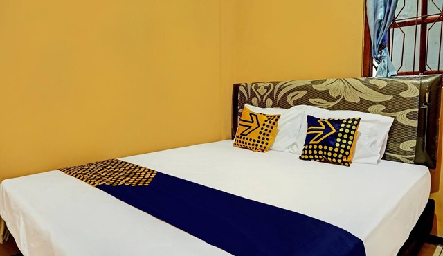Hotel O Homestay Simpang Panji Suroso Syariah in Malang
