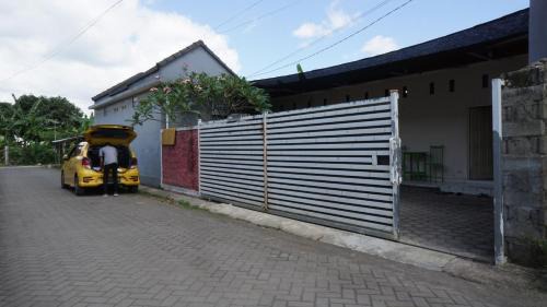 Hotel O Hunian 99 in Banyuwangi