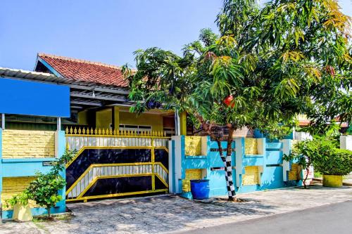 Hotel O Lobak Hostel CapsuleNearAyam Goreng Terowongan in Alastuwo