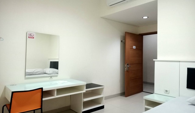 Hotel O Millow Kost Near Gedung Rektorat IAIN PAREPARE in Parepare