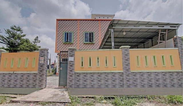 Hotel O Penginapan Budhe Sri in Muara Badak