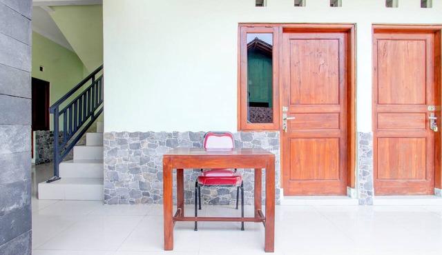 Hotel O Sleman Near Bandara Adi Sutjipto Formerly Joglo Sorogenen in Ngemplak
