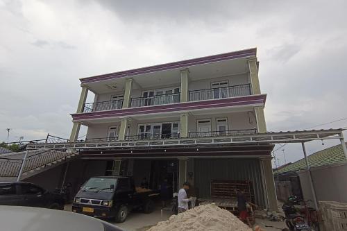 Hotel O Wisma Haji BunbunNearYani Heahlerr in Rantau