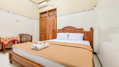 Hotel Shinta 2 near Alun Alun Kertosono Mitra RedDoorz in Pelem