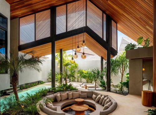House of Winds Complex - Stylish 12BR Design Estate - 4 Villas near Canggu in Umalas