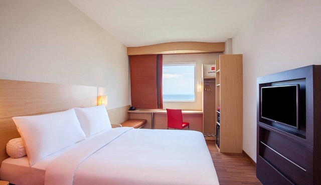 ibis Manado City Center Boulevard in Manado