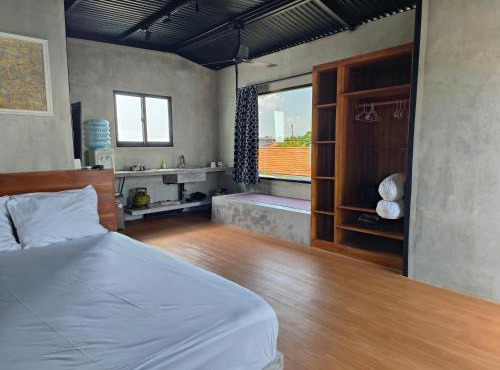 Industrial nia room in Kerobokan