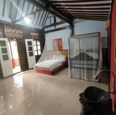 jala sutra cottages in Giri