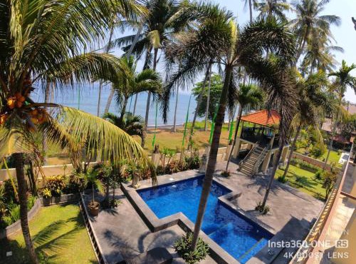 Jasri Ombak in Karangasem