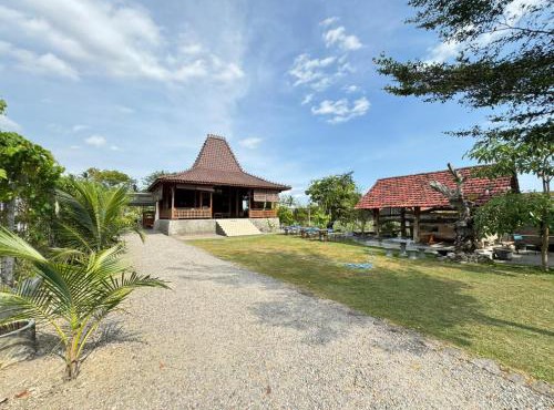 Joglo Bandulan Homestay Jogja in Ngemplak