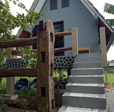 JOGLOPARI GuestHouse room 2 bukan untuk pasangan non pasutri in Cepit