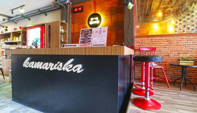 Kamariska Hostel in Sedati