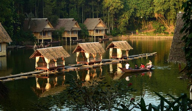 Kampung Sampireun Resort & Spa in Garut