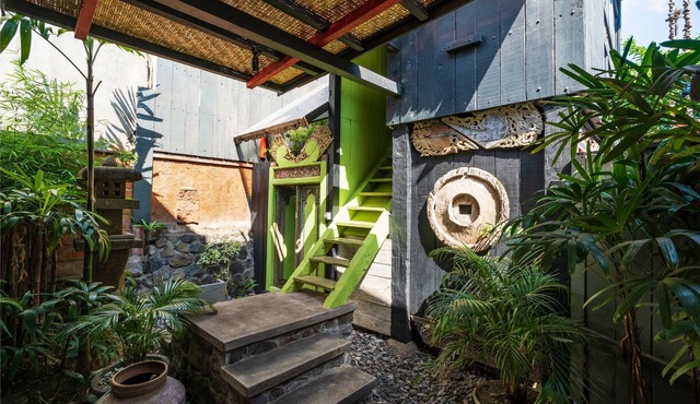 KARANGASEM 3 Stories Beach Front Cottage in Amed