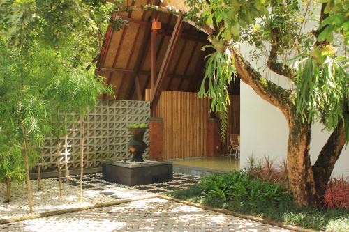 Komoreya Guesthouse in Yogyakarta