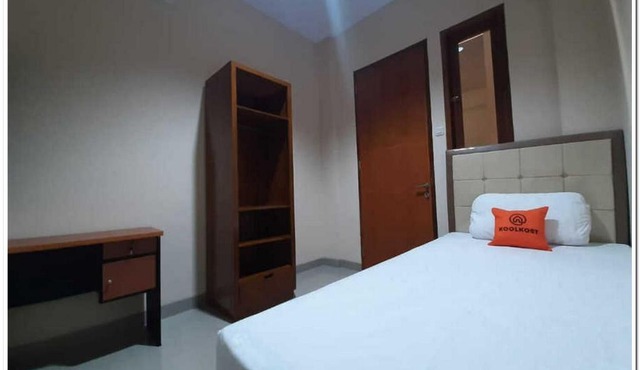 KoolKost @ Johar Baru Utara (Minimum Stay 6 Nights) in Jakarta