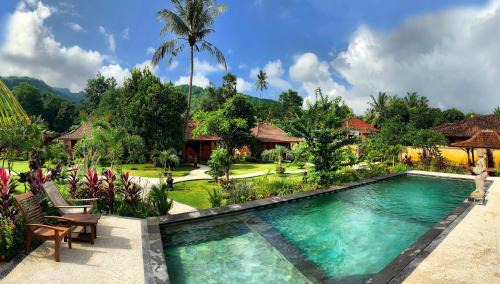 Kubu Kangin Resort in Amed
