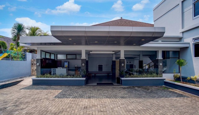 Kuraya Double Balcony Suite in Lampung