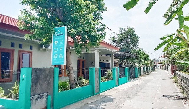 Kurnia Homestay by IDhomestay in Sleman