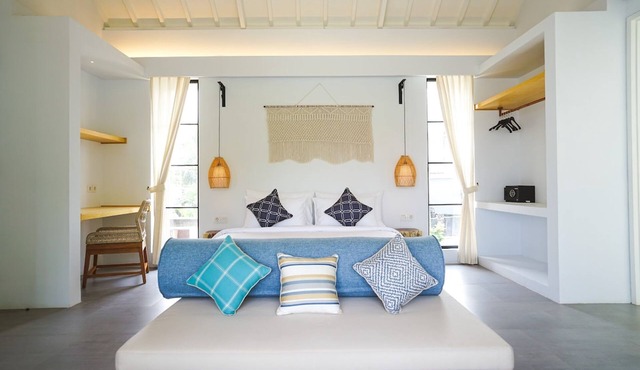 Lady Swan Hill · Urban elegance 4BR in Canggu in Canggu