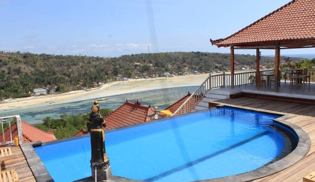 Lanussa Hill Villa. Top Hill Villa with Sea Views in Klungkung Regency