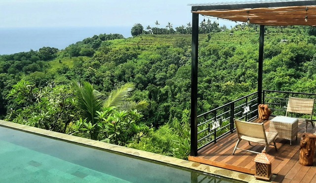 LiRi Villa - Private villa with Magnificent ocean, jungle, valley view in Bali