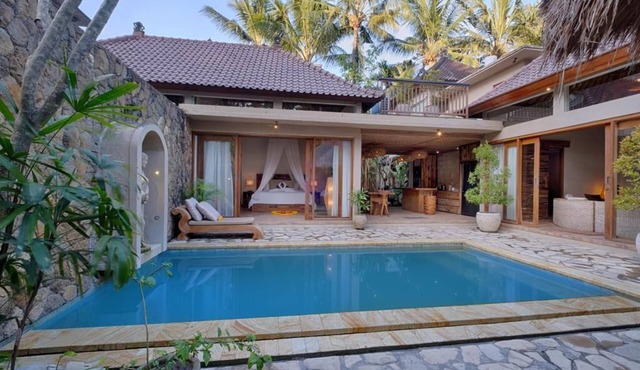 Luxury 2 BR Villa With Infinity Private Pool in ubud