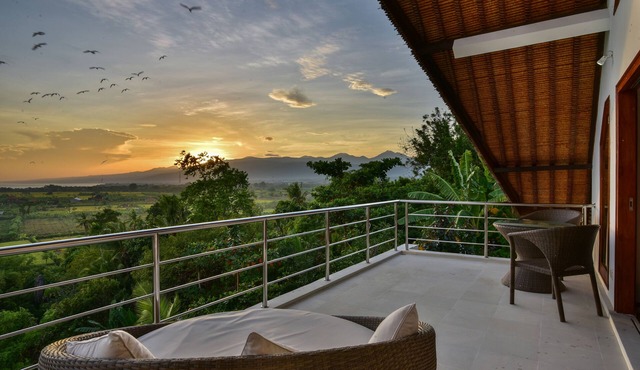 Luxury Beach & Cliff Villa with Unbelievable Panoramic Views. in Seririt
