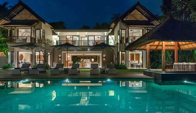 Luxury by the Ocean’s Edge – Bali Villa 1087 in Bali