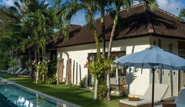 Luxury Complex 16 BR in the heart of Seminyak in Seminyak
