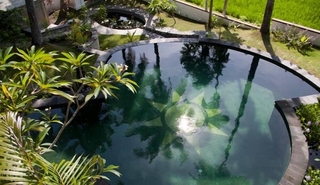 LUXURY VILLA 5 PAX BY CANDI DASA, 20 MTR POOL, ENDLESS RICEFIELD/OCEAN VIEWS in Karangasem