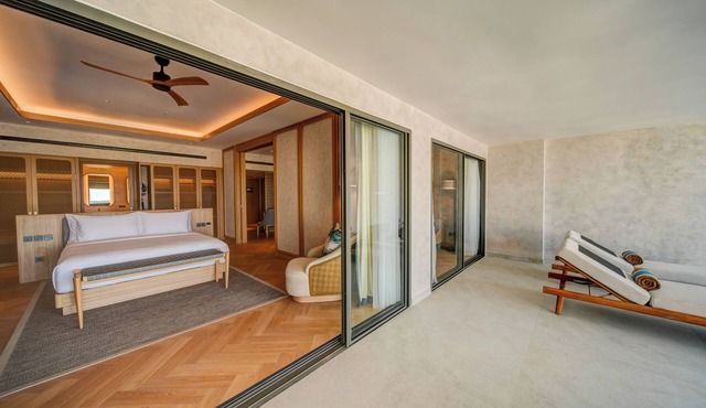Mövenpick Resort & Spa Bintan Lagoon in Bintan
