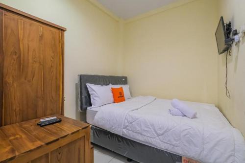 Maharani Guest House RedPartner at Gatot Subroto Timur Denpasar in Denpasar