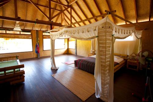 Malole Surf House in Nembrala