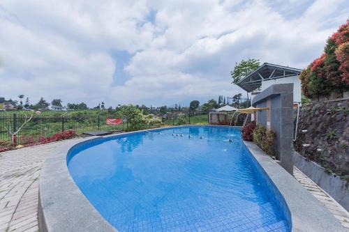 Mamifokobo Hotel & Glamping in Sindanglaya