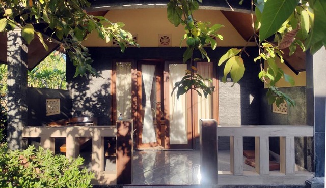 Meno Turtle BUNGALOWS in Gili Meno