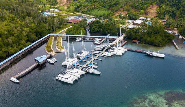 Meridian Adventure Marina Club & Resort in Waisai
