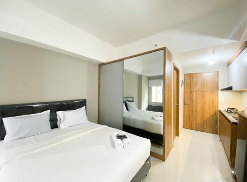 Minimalist Studio Room Gateway Park LRT City Jatibening Apartment By Travelio in Bekasi