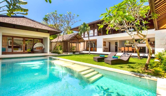 Modern 3 BR Private Pool Villa #Z2 in Bali