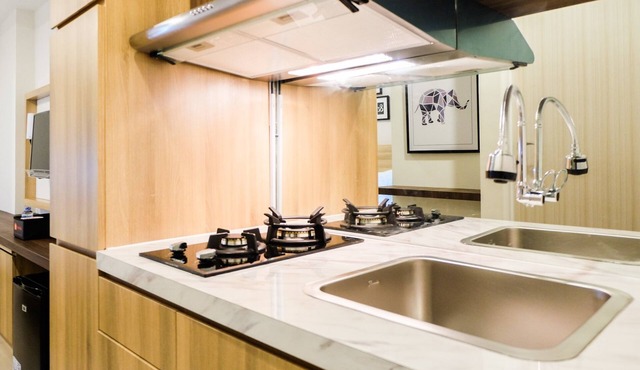 Modern Elegant Studio Grand Kamala Lagoon Apartment in Bekasi