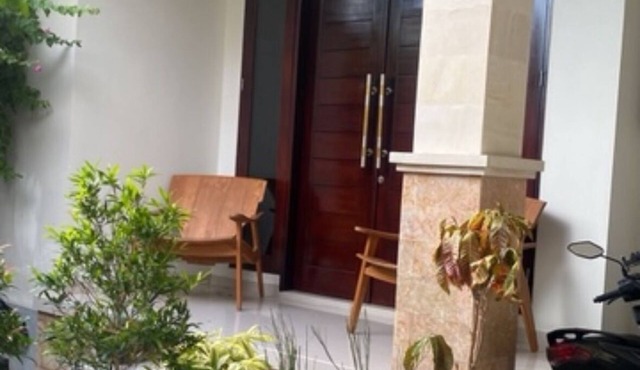 modern house in sanur area 10 minutes from beach on scooter in Sanur Kaja