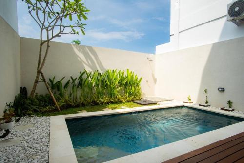 Modern tropical House Villa in Seminyak