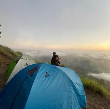 Mount Batur Camping on Summit in Kubupenlokan
