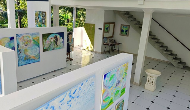 Museum Suite B&B - Bali Jungle Retreat with Fine Dining & Eco Pool in Buleleng
