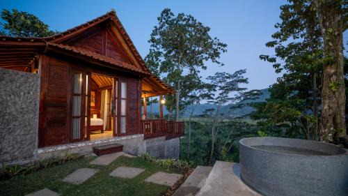 Nari Swari Sidemen in Karangasem