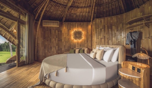 Nature 1BR Bamboo Villa Overlooking Ricefields in Gianyar