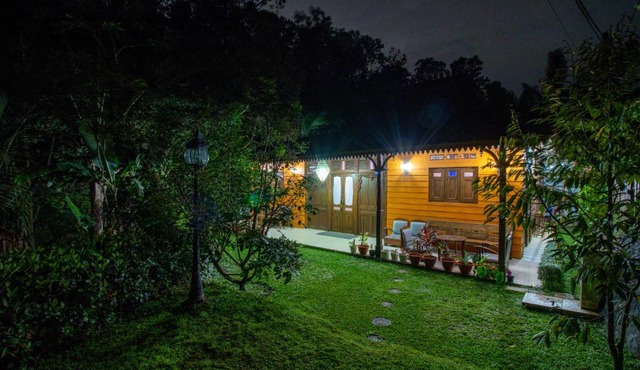 Nature staycation Escape From City, Belgareti Farm in Nangkabeurit