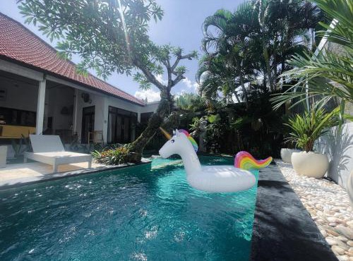 Nawa Villa private pool 3bedrooms in Seminyak