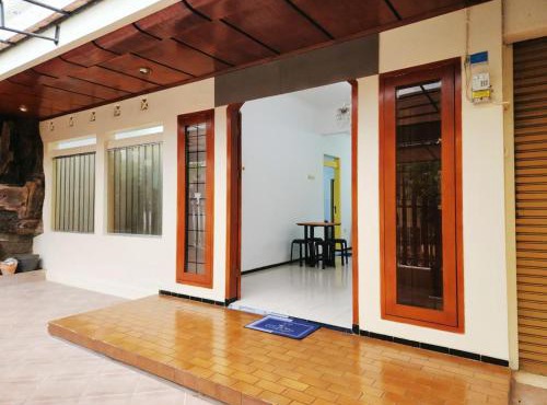 Neomi Guesthouse Malang in Betek