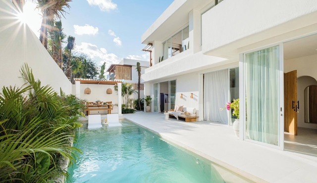 New 3BR Private Villa Near Bingin Beach, Uluwatu in Badung